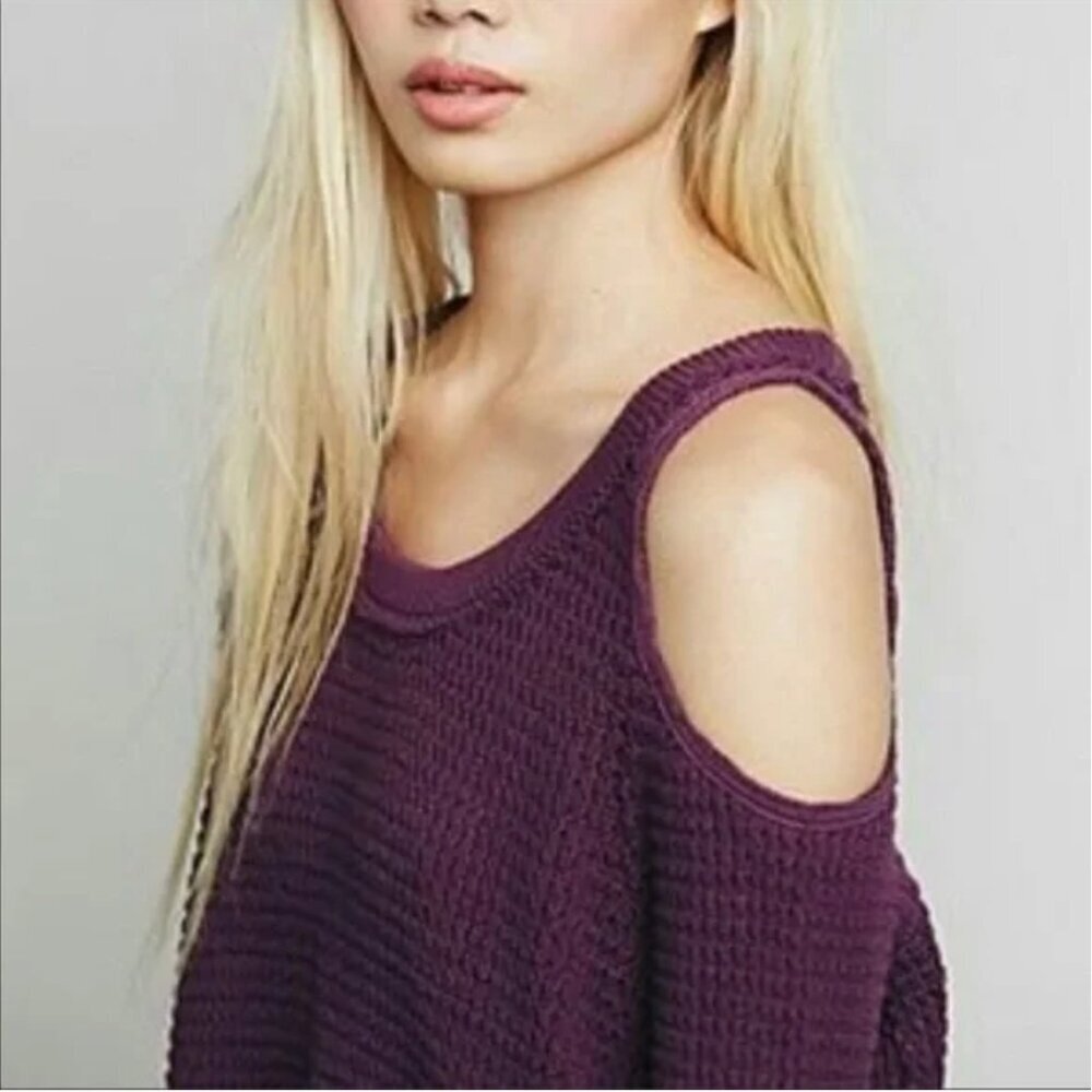 {Free People} Thermal Knit Sunrise Cold Shoulder Sweater | Purple ~ XS